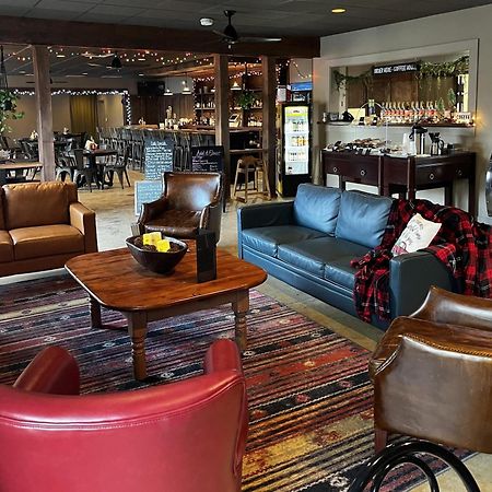 Mountain View Lodge Clifford Εξωτερικό φωτογραφία