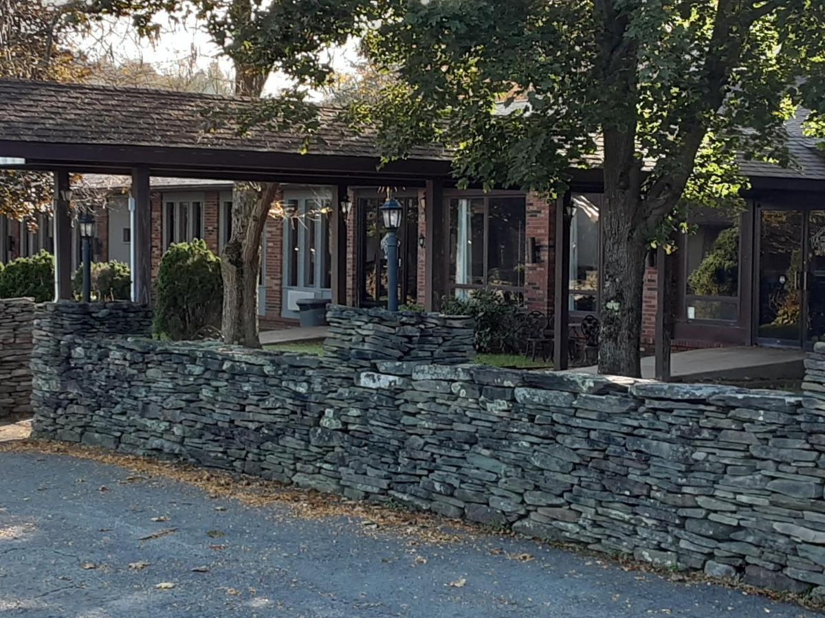 Mountain View Lodge Clifford Εξωτερικό φωτογραφία