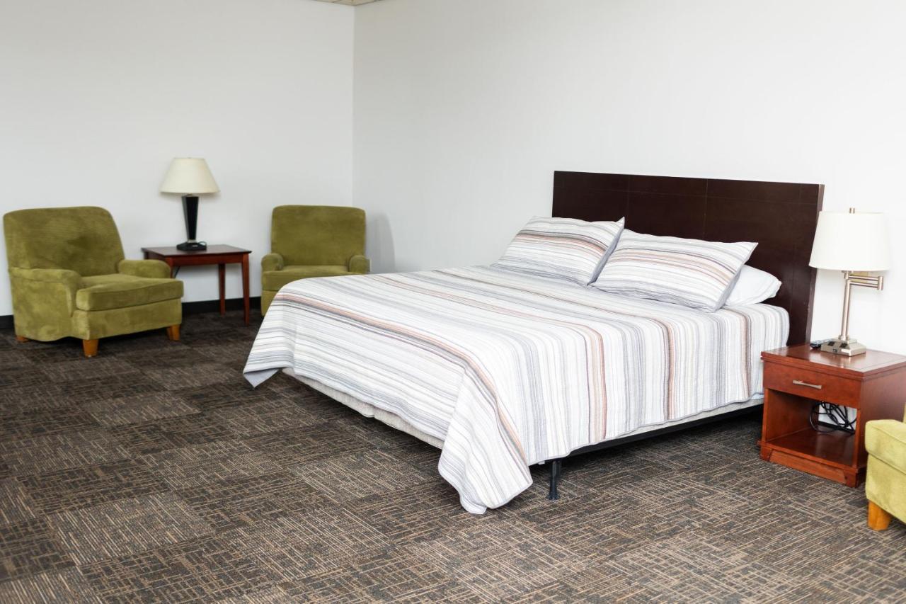 Mountain View Lodge Clifford Εξωτερικό φωτογραφία